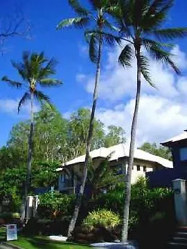 Hotel Lahania By The Sea Cairns