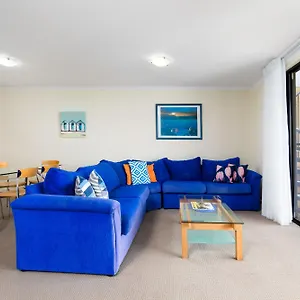 Aparthotel Marcoola Beach Resort