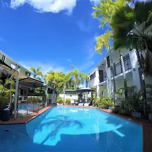 Crystal Garden Resort&restaurant Hotel